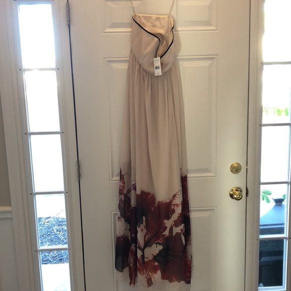 Stunning Free People NWT Maxi, Nude with black and red flowers, strapless - Picture 13 of 15